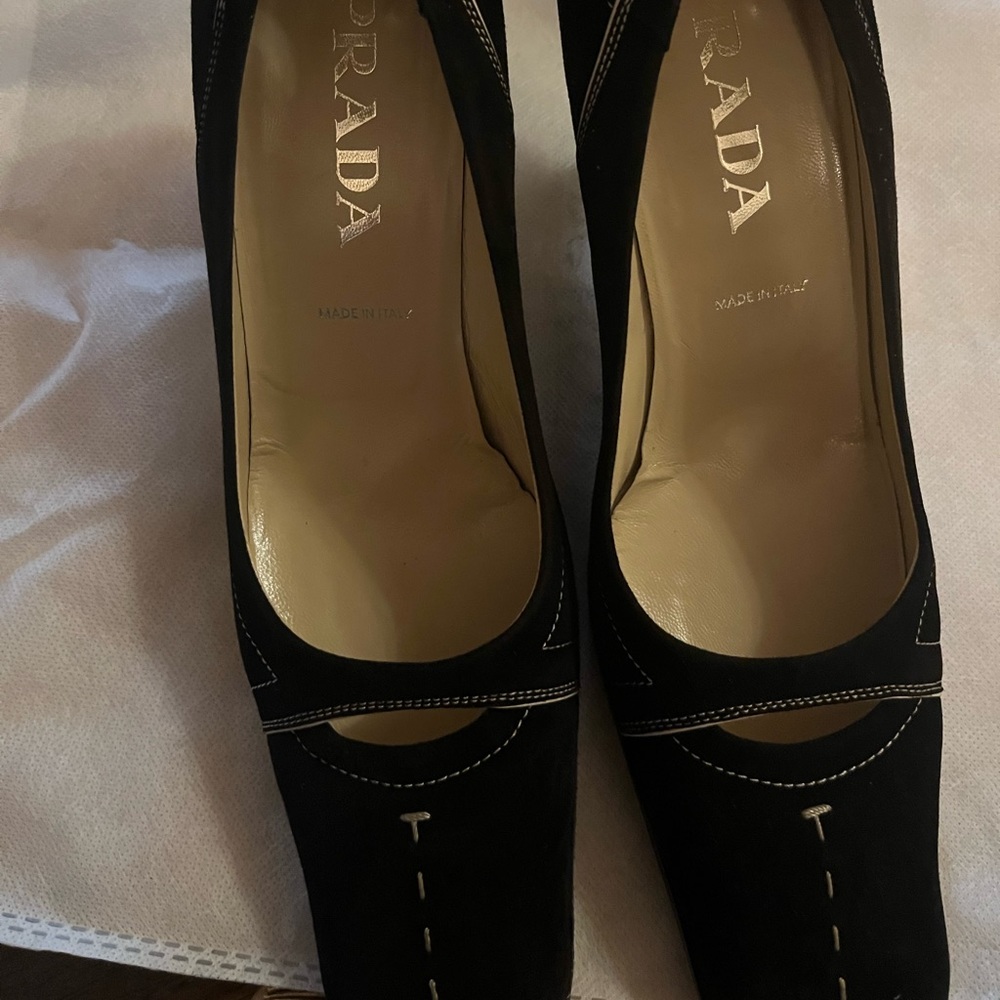 Size 39 Prada Heels